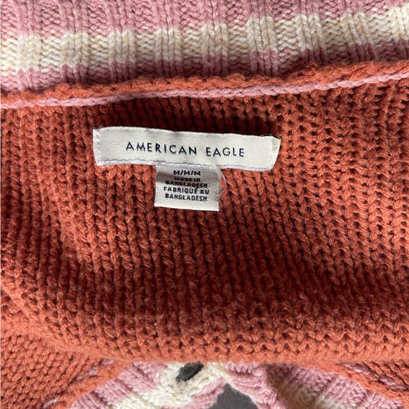 American Eagle. Cardigan Sweater. Size Medium. - Picture 4 of 4